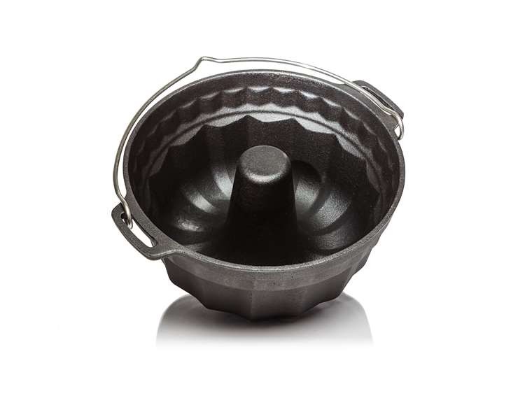 Petromax Gugelhupf pan gf1 with cake base lid