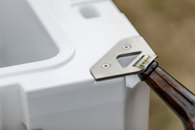 Petromax Locking Plate with Bottle Opener for Cooler