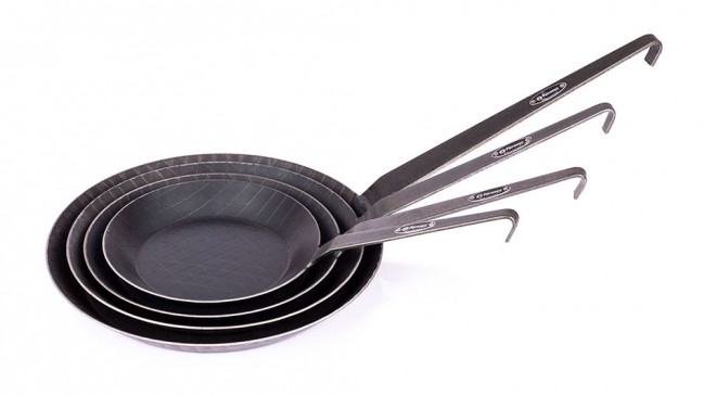 Petromax SP32 Wrought Iron Skillet