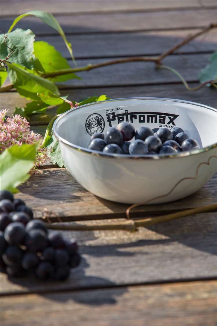 Petromax Enamel Bowls, White (Set of 2)