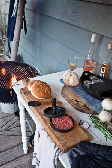 XD Collection BBQ Burger Set, black, made of aluminum and wood, approx. 29 x 4 x 23 cm, 2-piece set